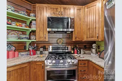129 Apple Farm Road, Bakersville, NC 28705 - Photo 15