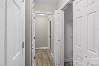 659 Salisbury Road, Hendersonville, NC 28792 - Photo 17