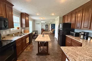 308 Laurel Ridge Drive, Lincolnton, NC 28092 - Photo 7