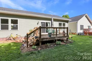 143 Beechnut Dr, Hendersonville, NC 28739 - Photo 29