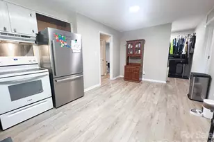 1006 Iris Dr, Gastonia, NC 28056 - Photo 9