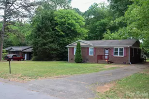 1006 Iris Dr, Gastonia, NC 28056 - Photo 3