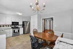 7615 Alexander Rd, Charlotte, NC 28270 - Photo 11