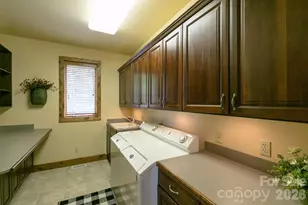 456 Spring House Dr, Burnsville, NC 28714 - Photo 15