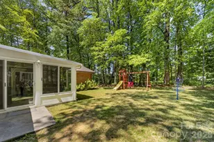 1908 W Sugar Creek Rd, Charlotte, NC 28262 - Photo 35
