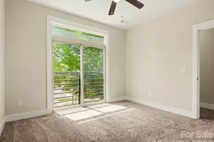 951 Warren Burgess Ln, Charlotte, NC 28205 - Photo 9