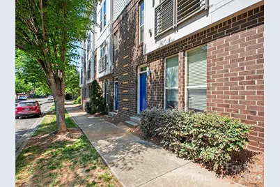 951 Warren Burgess Lane, Charlotte, NC 28205 - Photo 1