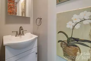 233/231 Fairfax Ave, Asheville, NC 28806 - Photo 17
