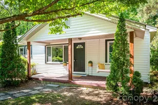 3828 Oakwood Rd, Charlotte, NC 28269 - Photo 3