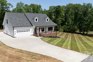 949 Jason Lyle Dr, Rock Hill, SC 29730 - Photo 3