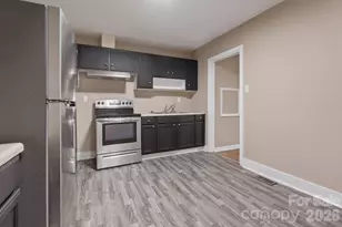220 Woodview Ave, Spartanburg, SC 29306 - Photo 21