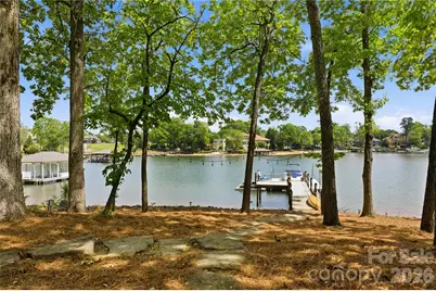 18426 Peninsula Cove Lane, Cornelius, NC 28031 - Photo 5