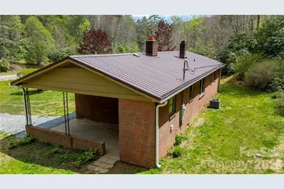 8855 Bugger Hollow Road, Newland, NC 28657 - Photo 27