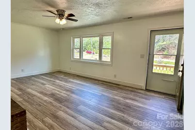 8855 Bugger Hollow Road, Newland, NC 28657 - Photo 13
