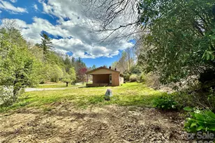 8855 Bugger Hollow Rd, Newland, NC 28657 - Photo 33