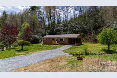 8855 Bugger Hollow Road, Newland, NC 28657 - Photo 31