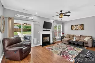 8007 Rolling Meadows Ln, Huntersville, NC 28078 - Photo 5
