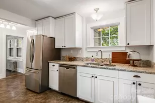 185 Flint St, Asheville, NC 28801 - Photo 17