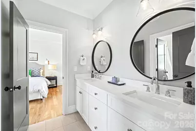 187 N Canterbury Road, Charlotte, NC 28211 - Photo 29