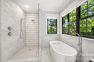 187 N Canterbury Rd, Charlotte, NC 28211 - Photo 23