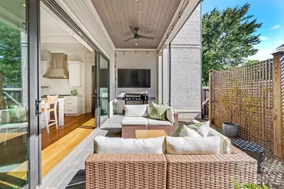 187 N Canterbury Road, Charlotte, NC 28211 - Photo 11
