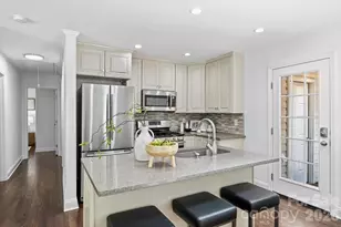 827 Spruce St, Charlotte, NC 28203 - Photo 11