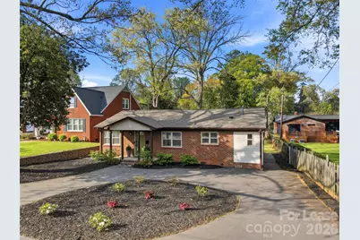 1642 Washington Avenue, Charlotte, NC 28216 - Photo 31