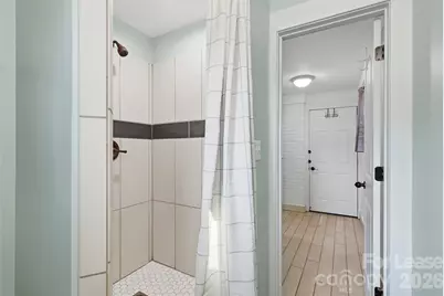 1642 Washington Avenue, Charlotte, NC 28216 - Photo 23