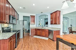 10234 Tintinhull Dr, Fort Mill, SC 29707 - Photo 9