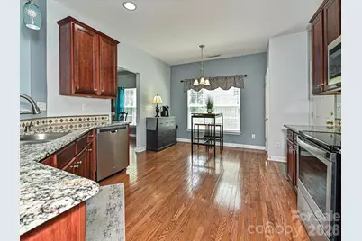 10234 Tintinhull Drive, Fort Mill, SC 29707 - Photo 11