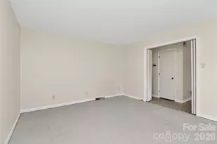 7007 Crossridge Rd, Charlotte, NC 28214 - Photo 5
