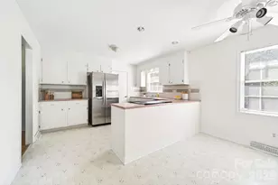 7516 Watercrest Rd, Charlotte, NC 28210 - Photo 11
