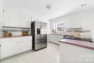 7516 Watercrest Rd, Charlotte, NC 28210 - Photo 13