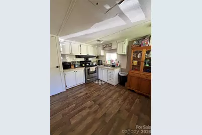 1663 Bailey Branch Road, Burnsville, NC 28714 - Photo 5