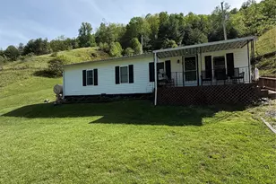 1663 Bailey Branch Rd, Burnsville, NC 28714 - Photo 1
