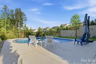 2526 Paddlers Cove Dr, Clover, SC 29710 - Photo 3