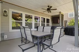 2526 Paddlers Cove Dr, Clover, SC 29710 - Photo 39