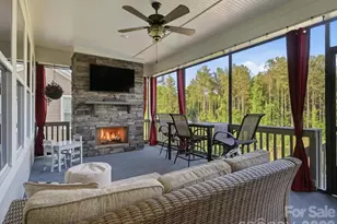 2526 Paddlers Cove Dr, Clover, SC 29710 - Photo 19