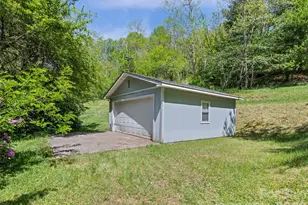 831 Red Bank Rd, Waynesville, NC 28786 - Photo 37