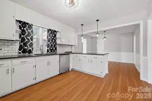 1910 26th St NE, Hickory, NC 28601 - Photo 7