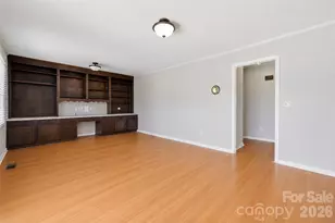 1910 26th St NE, Hickory, NC 28601 - Photo 11