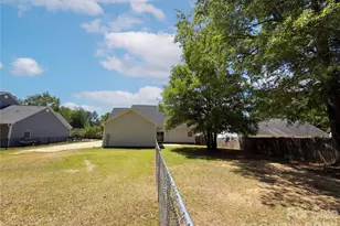 4217 Strickland Ct, Lancaster, SC 29720 - Photo 5