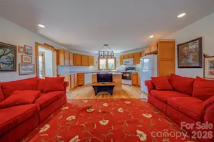 216 Deer Track Ln, Sparta, NC 28675 - Photo 19