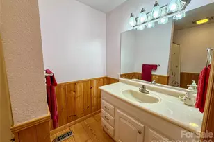 175 Cougar Ln, Whittier, NC 28789 - Photo 21