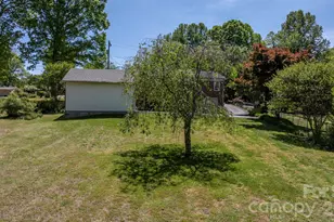 406 Swanson Dr SW, Lenoir, NC 28645 - Photo 33