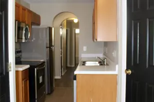 4621 Victory Ln, Charlotte, NC 28269 - Photo 9