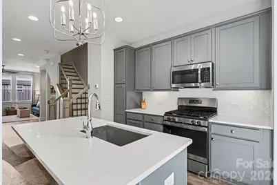 562 West End Drive, Charlotte, NC 28208 - Photo 9