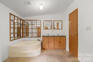 3536 Nelson Ln, Morganton, NC 28655 - Photo 17