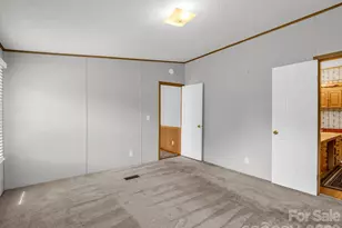 213 Old State 10 Rd, Black Mountain, NC 28711 - Photo 31