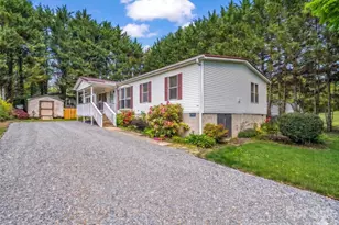 213 Old State 10 Rd, Black Mountain, NC 28711 - Photo 1